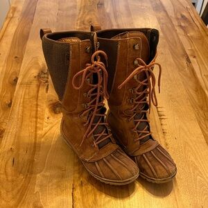 Brown Lace-Up Women's L.L. Bean Boots